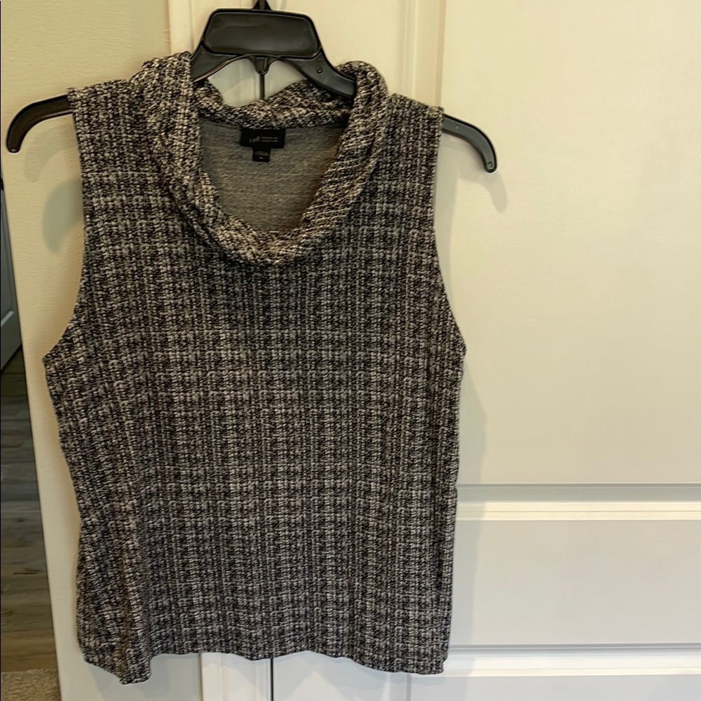 J. Jill sleeveless cowl neck, black and white, size xl